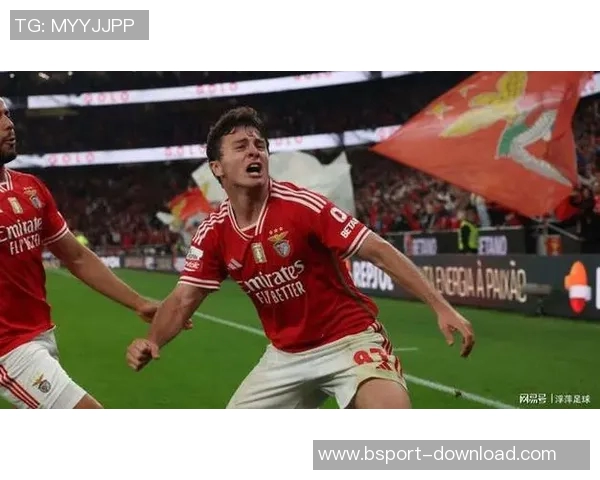 世界杯曼联与本菲卡激战成平局全场数据解析引发热议