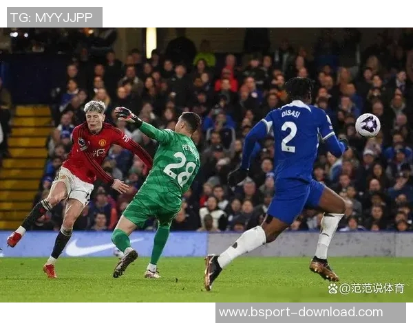 巴黎圣日耳曼惊险逆转里昂友谊赛补时绝杀引发全场狂欢 巴黎圣日耳曼惊险逆转里昂友谊赛补时绝杀引发全场狂欢