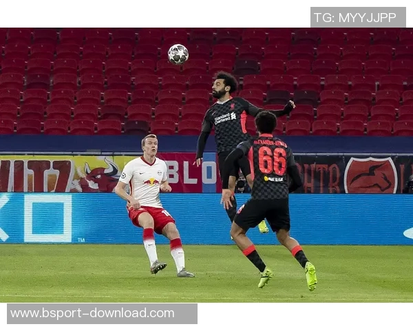 中超激战利物浦与莱比锡战平补时进球引发全场狂欢与转会动态分析 中超激战利物浦与莱比锡战平补时进球引发全场狂欢与转会动态分析