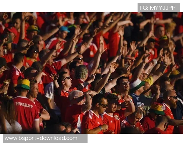 中超激战利物浦与莱比锡平局红牌事件引发全场热议与争议 中超激战利物浦与莱比锡平局红牌事件引发全场热议与争议